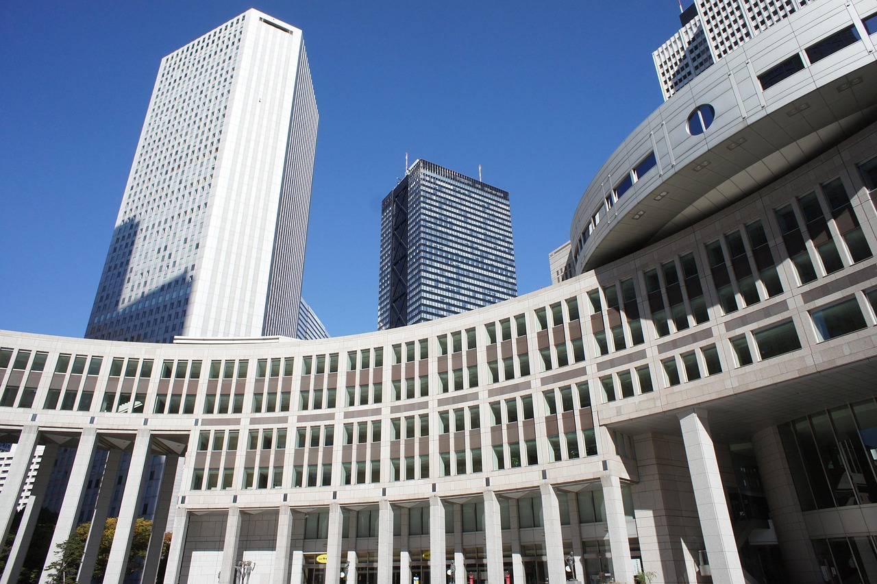 秋限定高級フルーツ宝石箱は公式サイトと楽天どっち得？