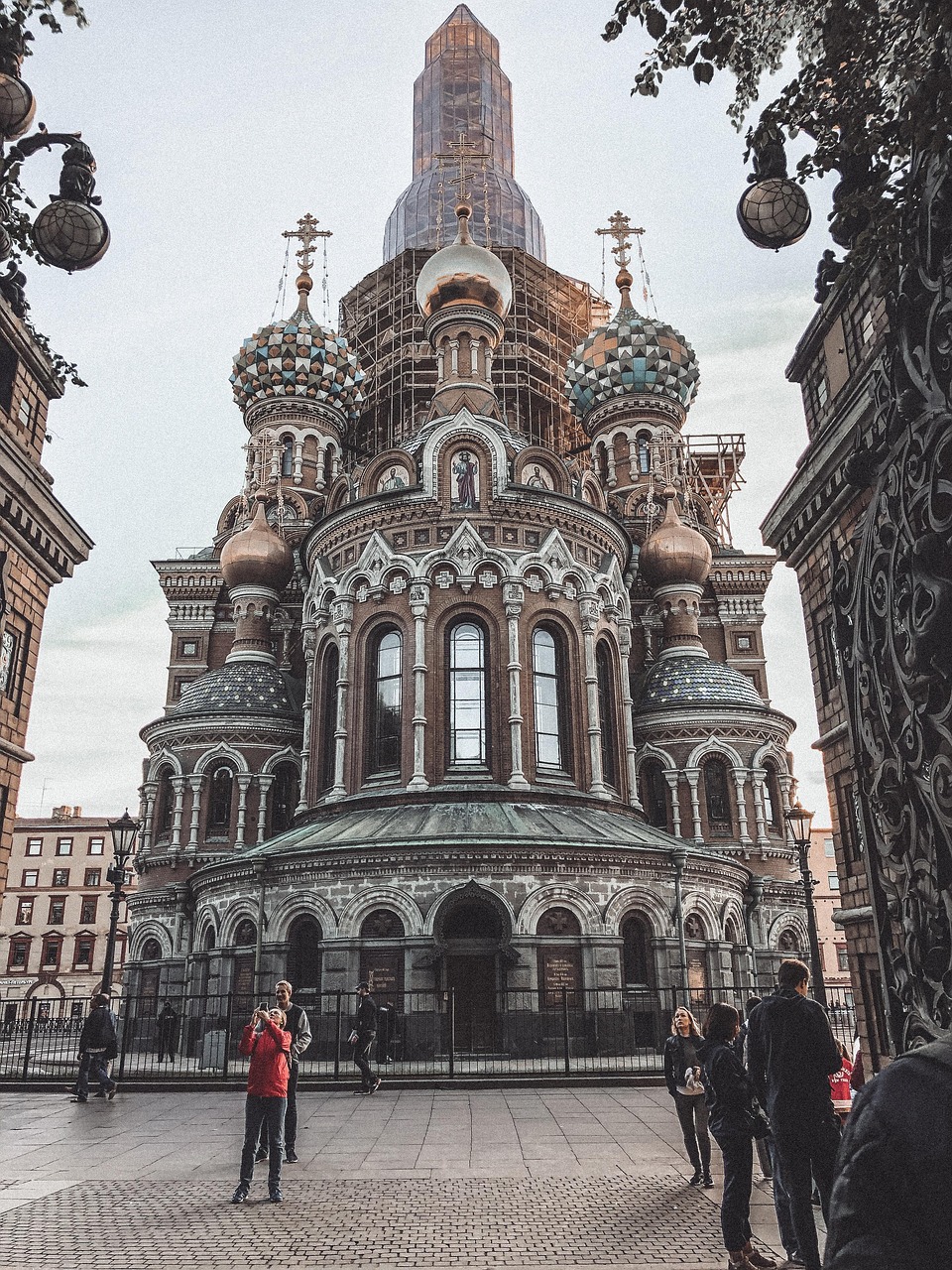 秋限定の高級フルーツ宝石箱がクレーム通る基準は何？