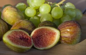 秋限定の高級フルーツ宝石箱に無花果を入れて傷み回避する方法は？